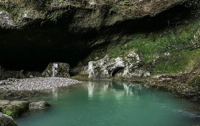 Водопад Пасть дракона и пещера Глубокий Яр, Сочи, Адлер. Фото