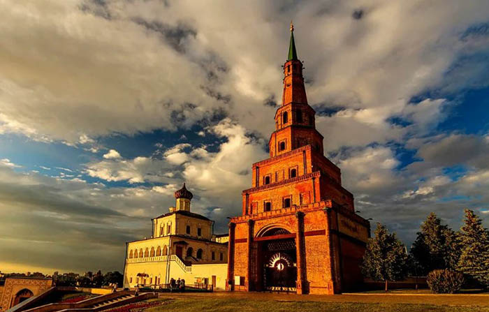 Башня Сююмбике, Казань. История, легенда, фото
