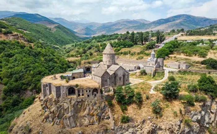 Монастырь Татев, Армения. Фото, как добраться, история