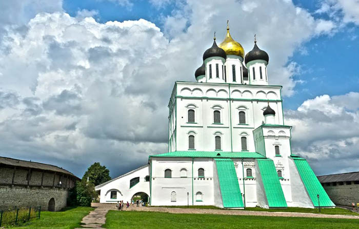 Псковская крепость. История, фото, схема, адрес