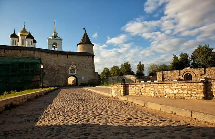 Псковская крепость. История, фото, схема, адрес