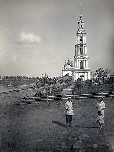 Затопленная колокольня в Калязине, Тверская область. История