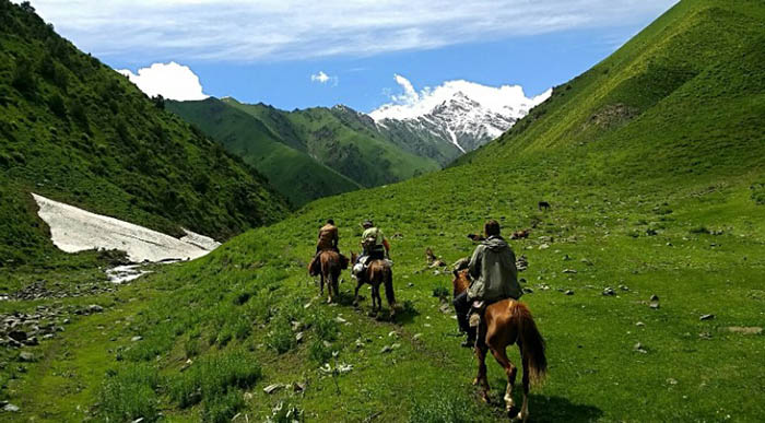 Озеро Мзы, Абхазия. Как добраться, фото, экскурсии