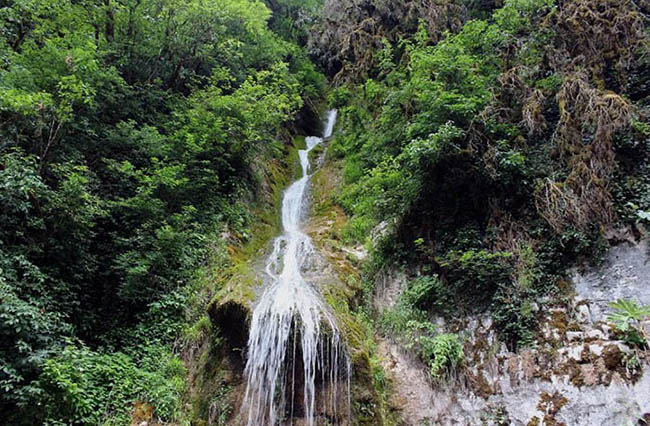Водопад Мужские слезы, Абхазия. Фото, легенда