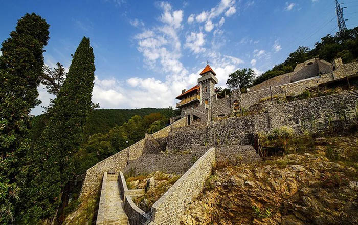 Замок принца Ольденбургского, Абхазия. Фото, история